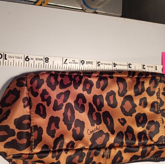 Cheetah print Coach Handbag - Picture 2 of 6